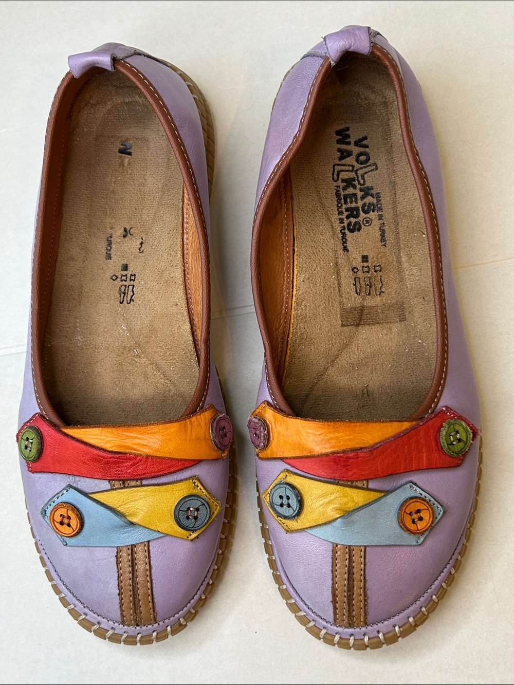 VOLKS WALKERS LOAFERS HANDCRAFTED IN TURKEY LAVENDER LEATHER SZ 39